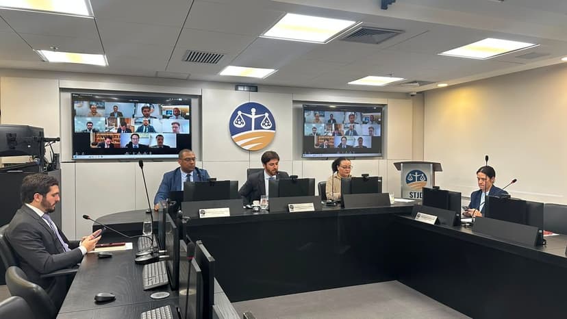Pleno minora suspensão de assistente técnico do Juventude