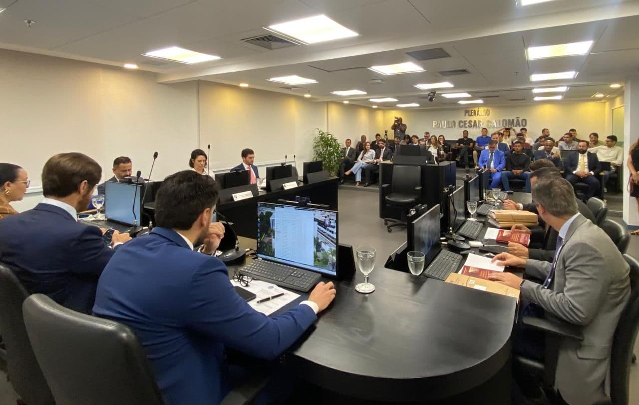 Pleno - 10-11-25