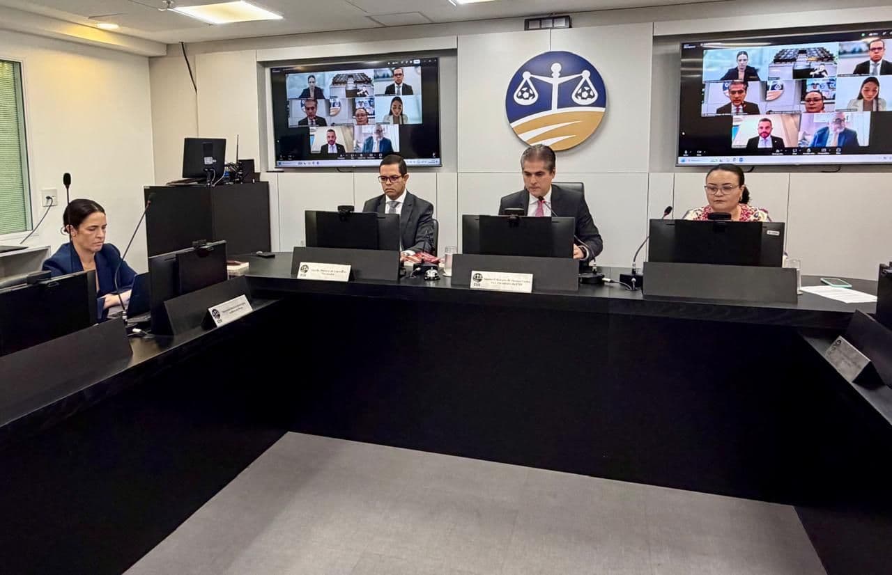 Pleno - 14/08/26